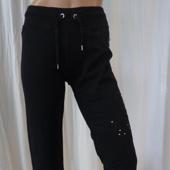 NWT BCBG sz SM MED LG XL BLK ON BLK APPLIQUE 100% COTTON 2 PIECE TRACKSUIT - Picture 5 of 16